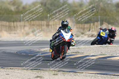 media/Oct-30-2025-Racers Edge (Thu) [[dabbdaf680]]/3-B Group/Session 2 Turn 2/